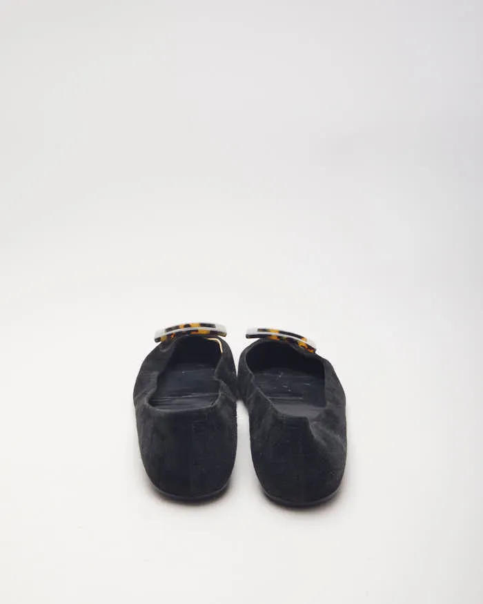 Roger Vivier Suede Ballet Flats - UK6.5 sold by Rokit product image thumbnail 4