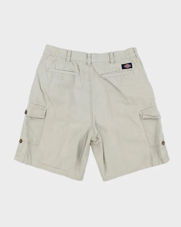 Vintage Dickies Cargo Shorts - W32 L7 sold by Rokit product image thumbnail 2
