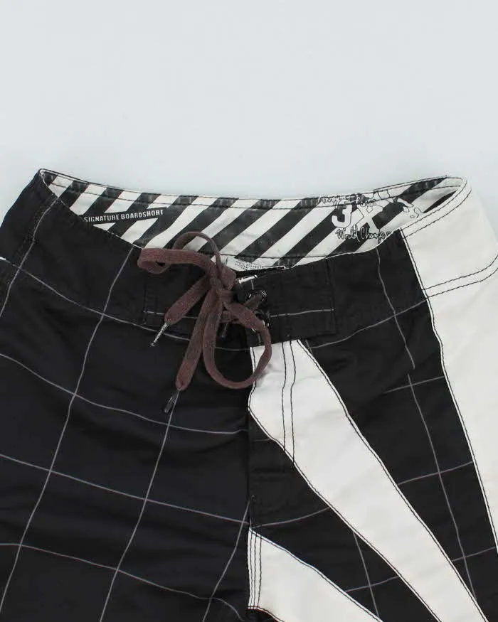 Vintage Y2K Billabong Board Cargo Shorts - W26 L9 sold by Rokit product image thumbnail 3