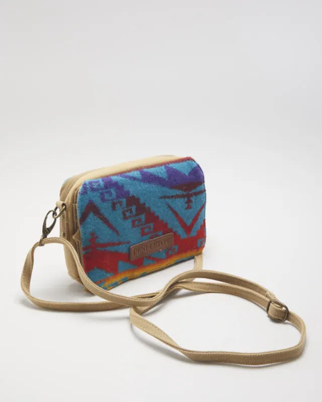 Pendleton Aztec Inspired Pattern Wool Bag sold by Rokit