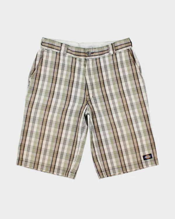Vintage Dickies Baggy Patterned Shorts - W32 L12 sold by Rokit