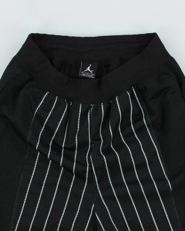 Jordan Loose Fitting Striped Basketball Shorts - W30 L11 sold by Rokit product image thumbnail 3