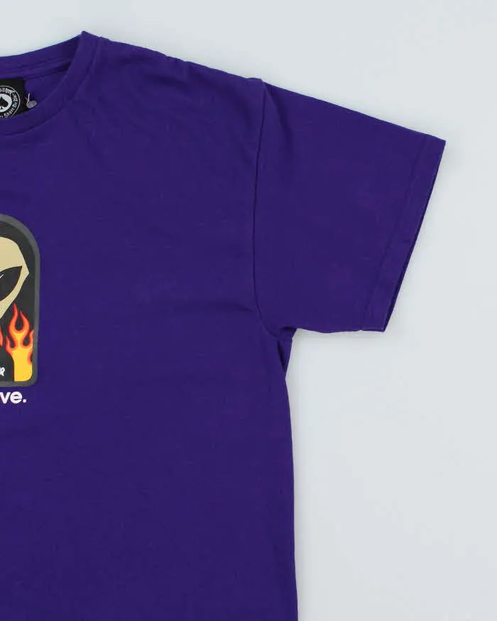 Thrasher Magazine x Alien Workshop Believe T-Shirt - L sold by Rokit product image thumbnail 4