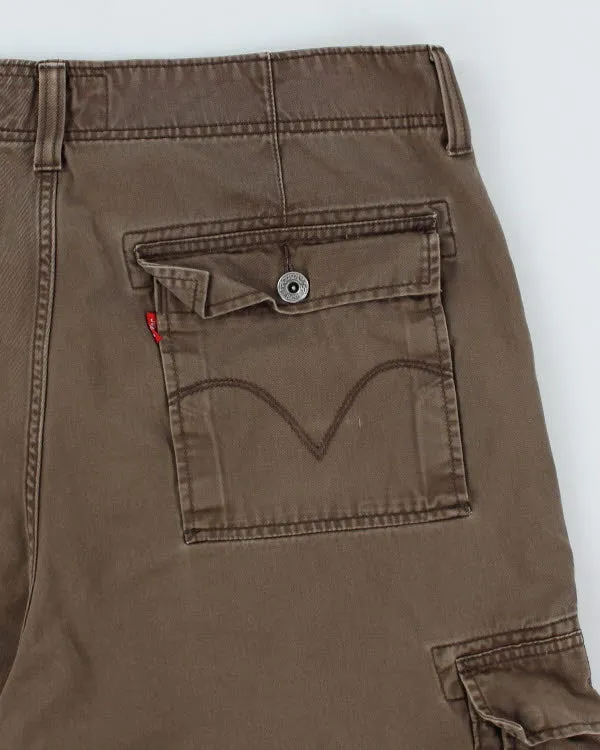 Vintage Levi's Heavyweight Baggy Cargo Shorts - W36 L11 sold by Rokit product image thumbnail 4