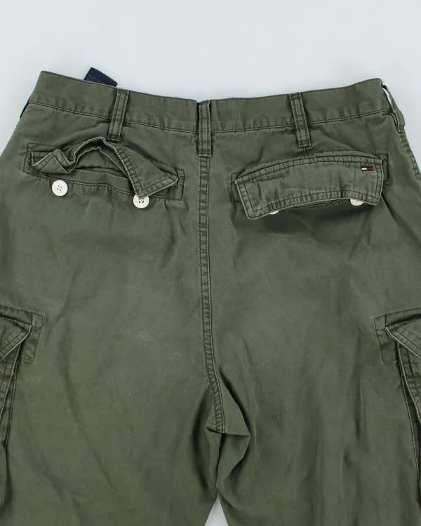 Vintage Tommy Hilfiger Cargo Shorts - W32 L11 sold by Rokit product image thumbnail 4