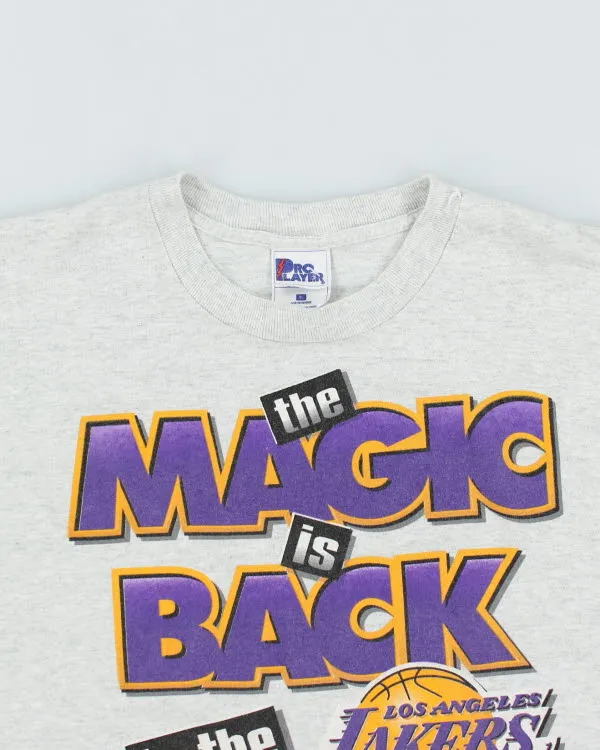 Vintage 90's Lakers Magic Johnson NBA T-Shirt - XL sold by Rokit product image thumbnail 3