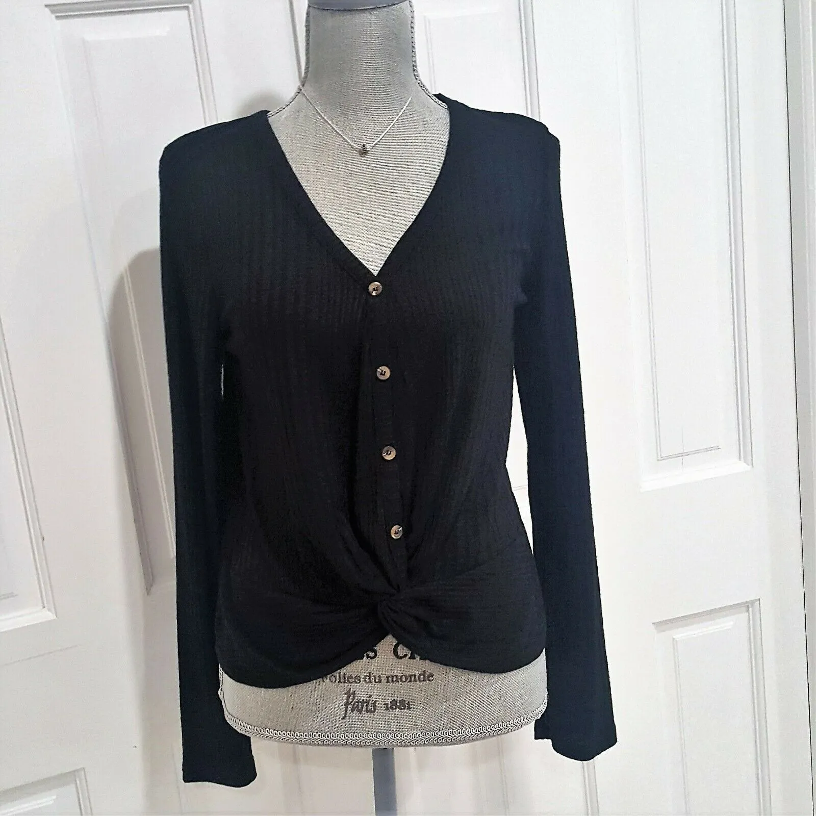 Hippie Rose Juniors' Women's Twist-Front Button-Up Top Black Size Large sold by Ruumur