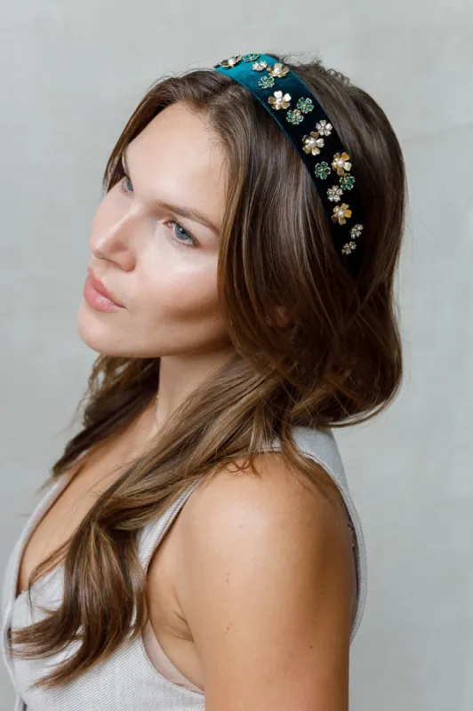 GOLD FLOWER VELVET HAIRBAND made by Ruumur
