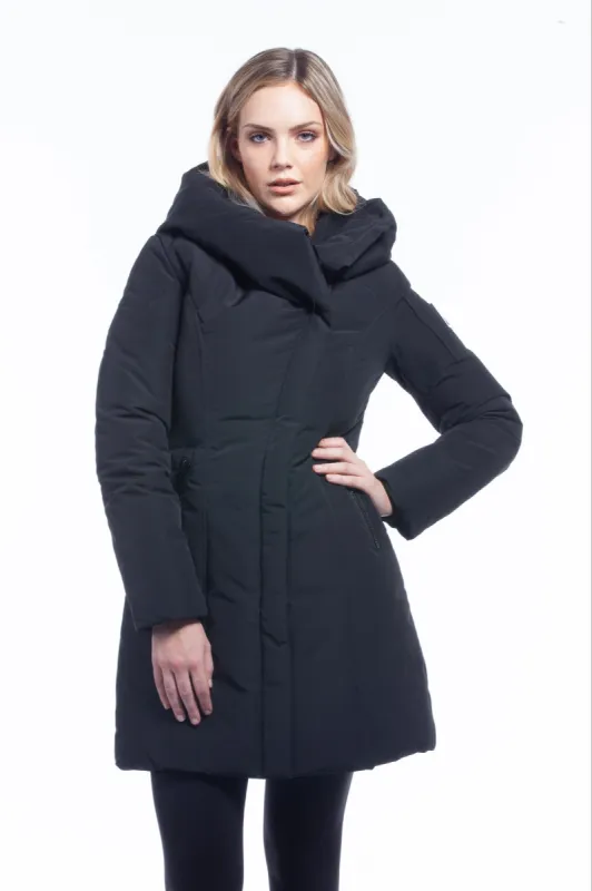 Arctic North Montebello Jacket sold by Ruumur