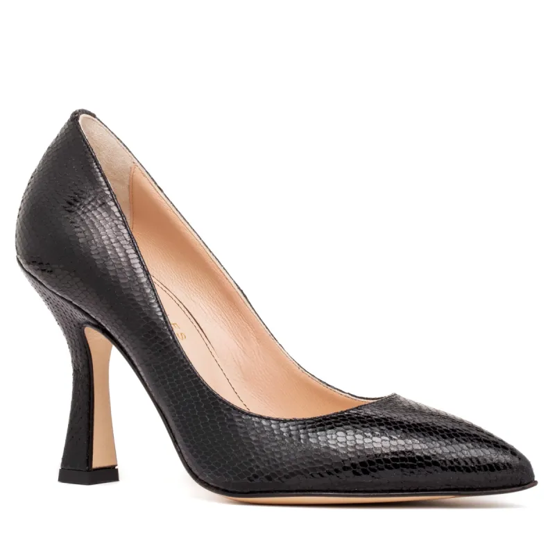 Luna Black Metallic Leather Pump sold by Ruumur