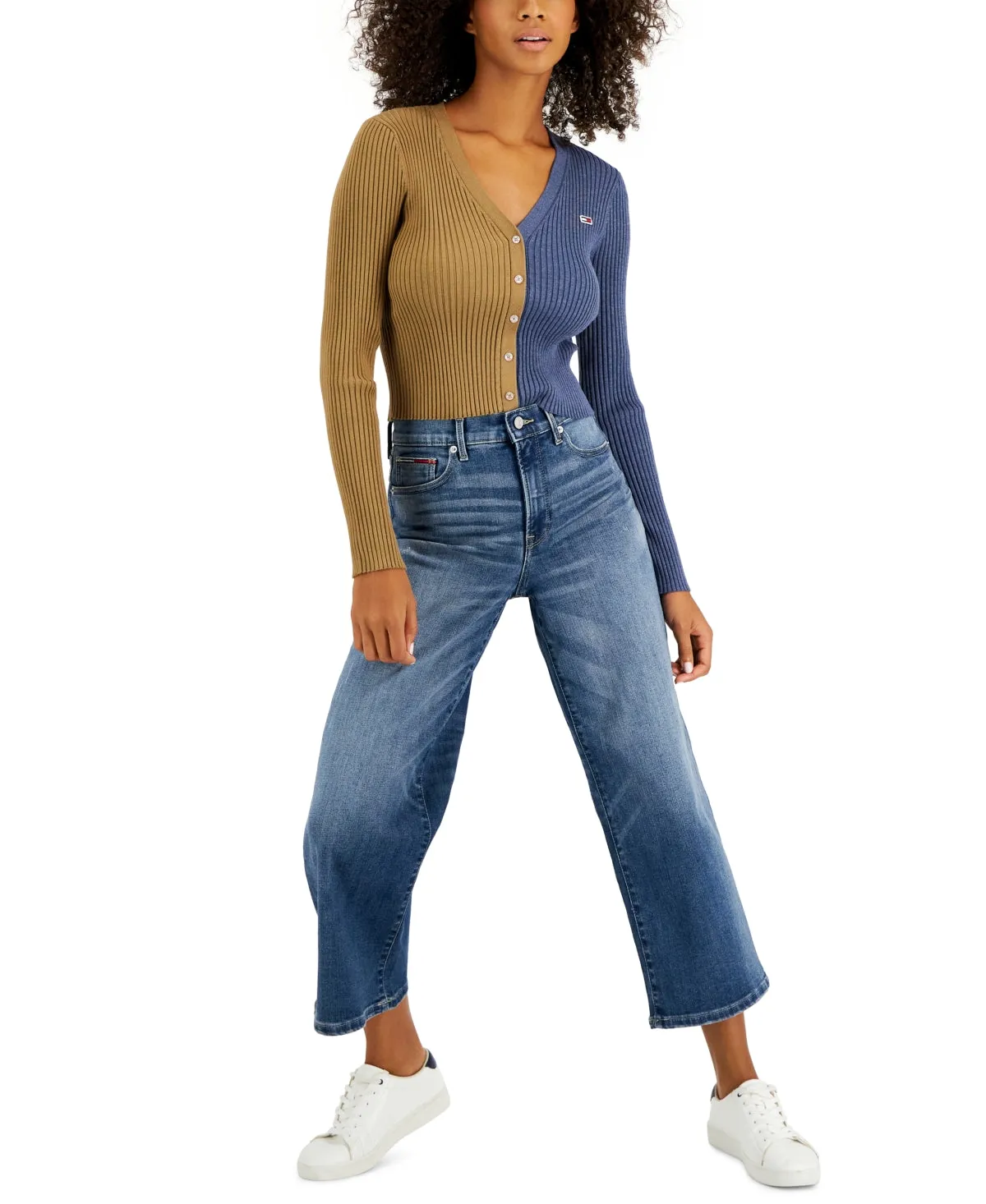 Tommy Jeans Women's V Neck Pullover Colorblock Sweater Brown Size Medium sold by Ruumur