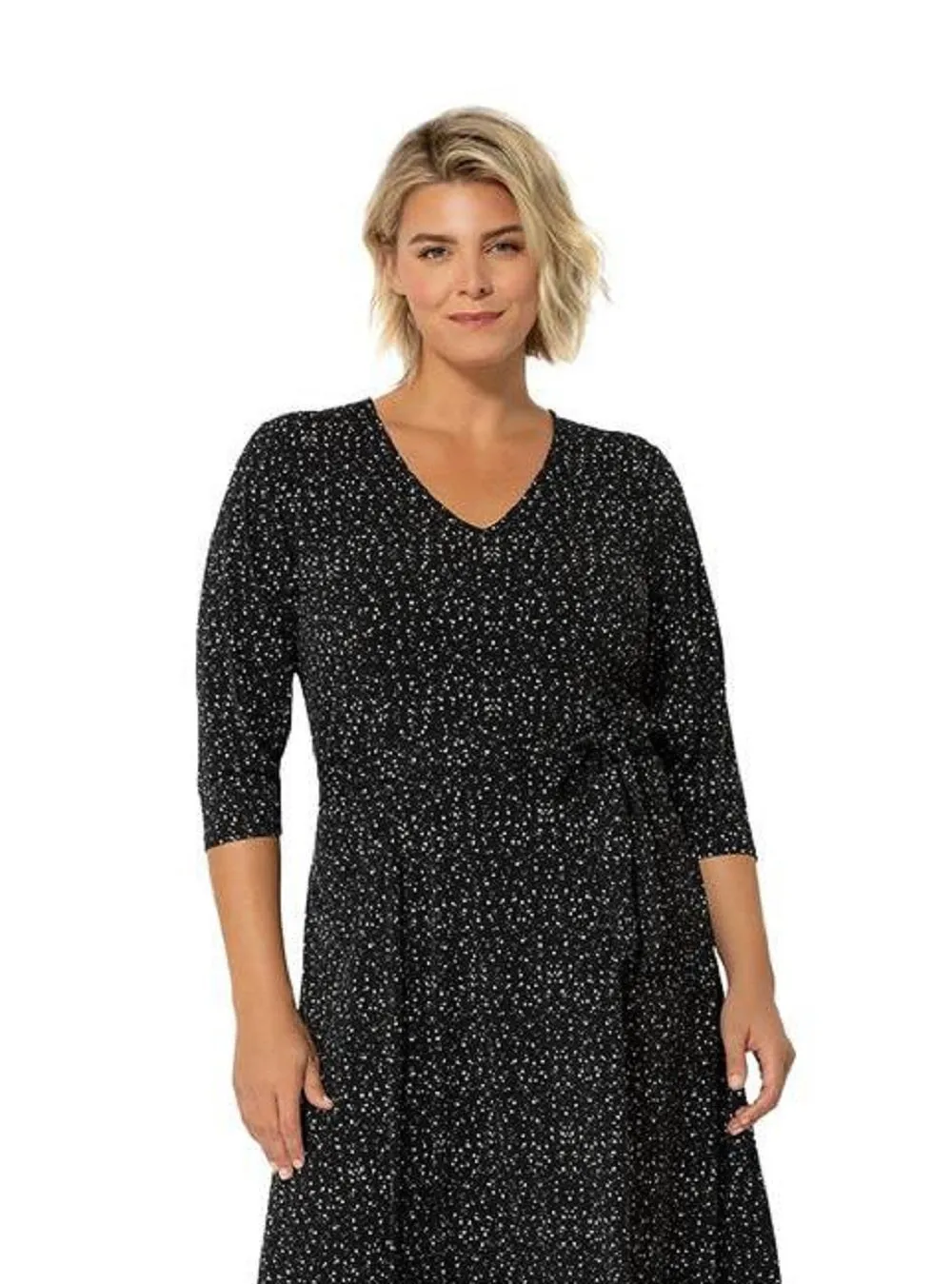 Leota Women's Eliza Belted Dress Black Size 2X sold by Ruumur product image thumbnail 2