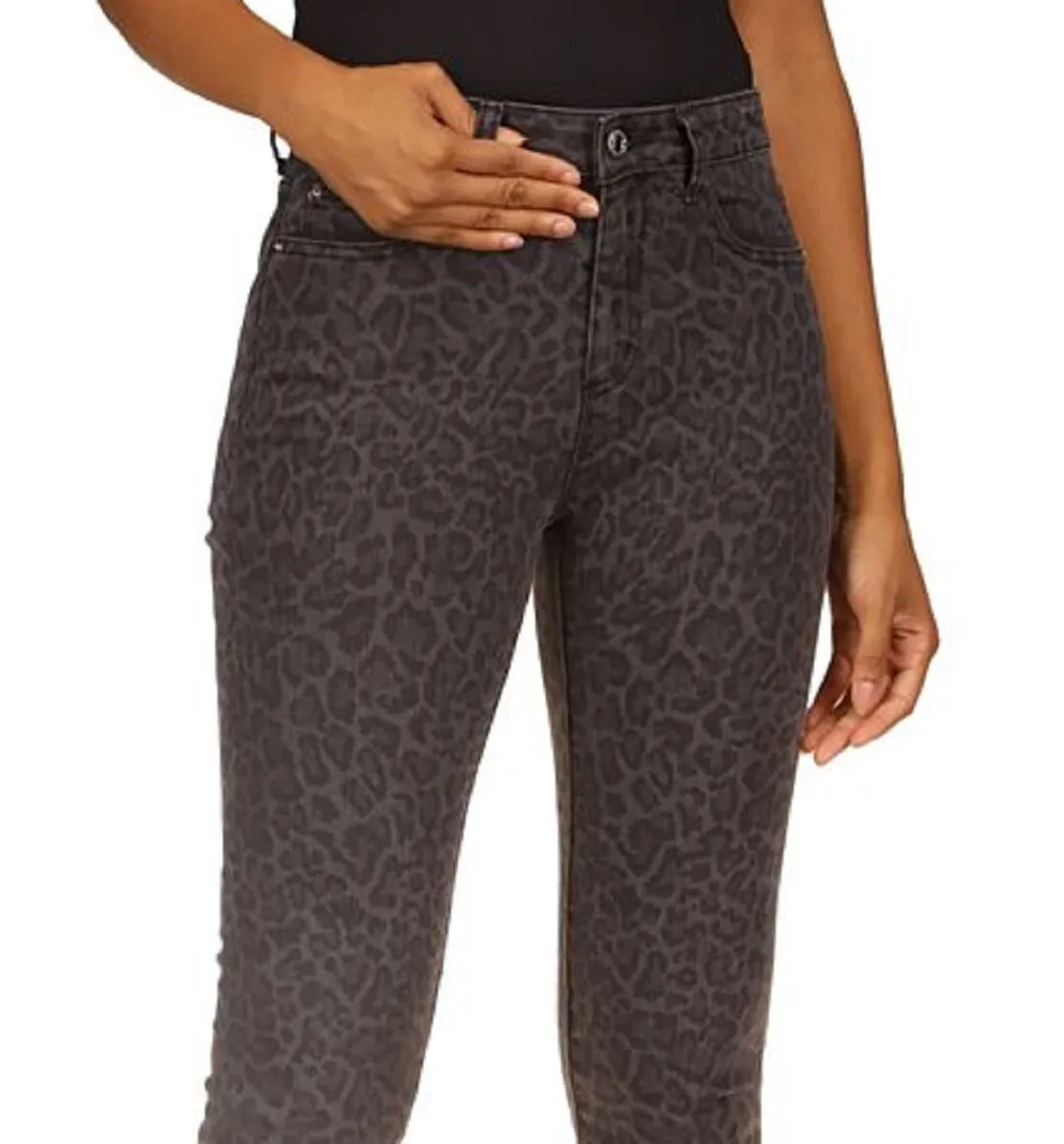 Michael Kors Women's Leopard Print Straight Skinny Jeans Black Size 6 sold by Ruumur product image thumbnail 2