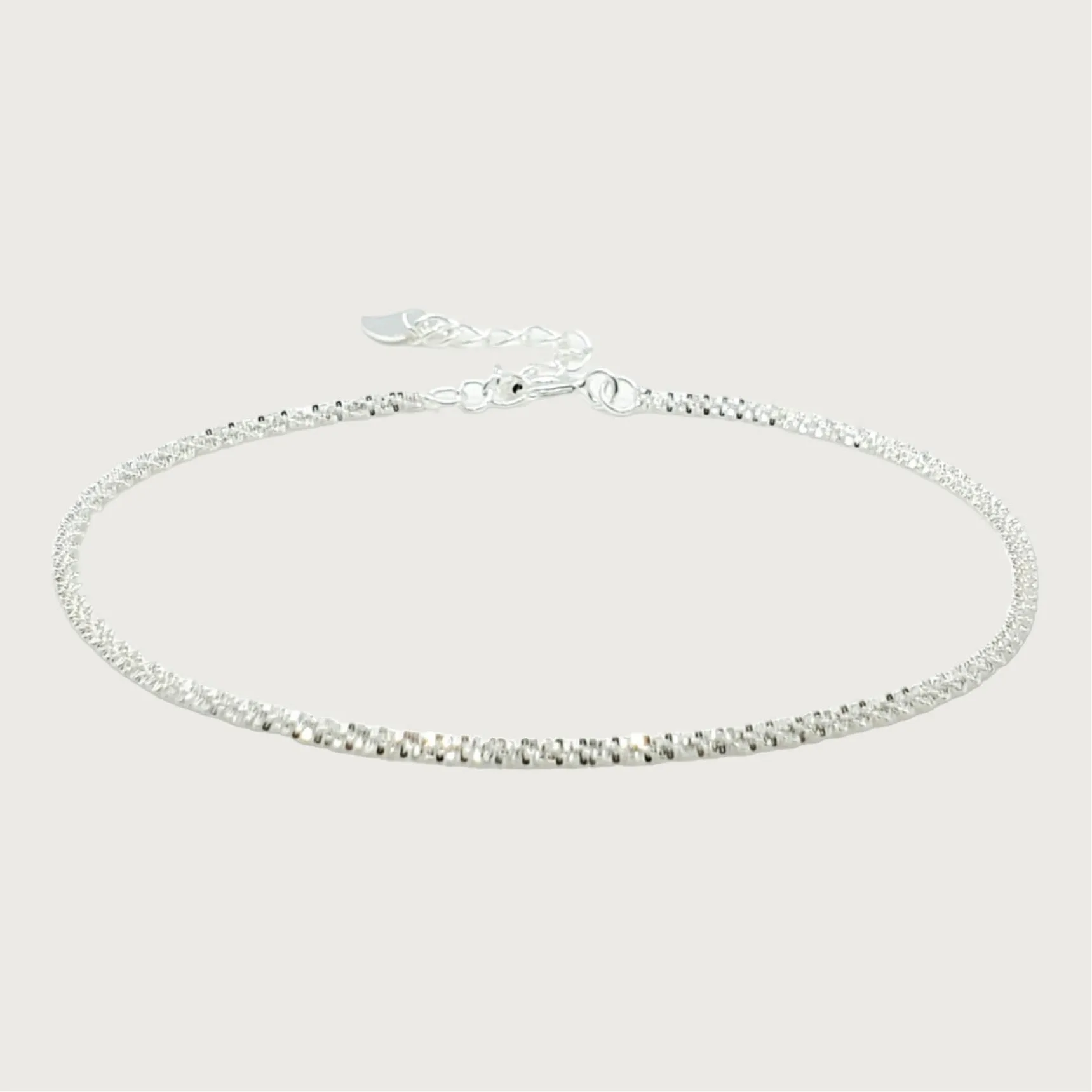 Diamond Cut Chain Hypoallergenic Bracelet sold by Ruumur