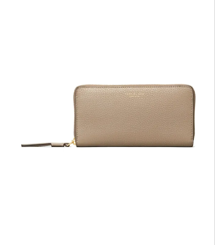 Tory Burch 
Gray Heron Perry Zip Continental Wallet sold by Ruumur