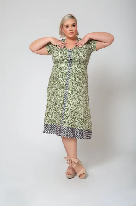 Leota Women's Francesca Dress Green sold by Ruumur