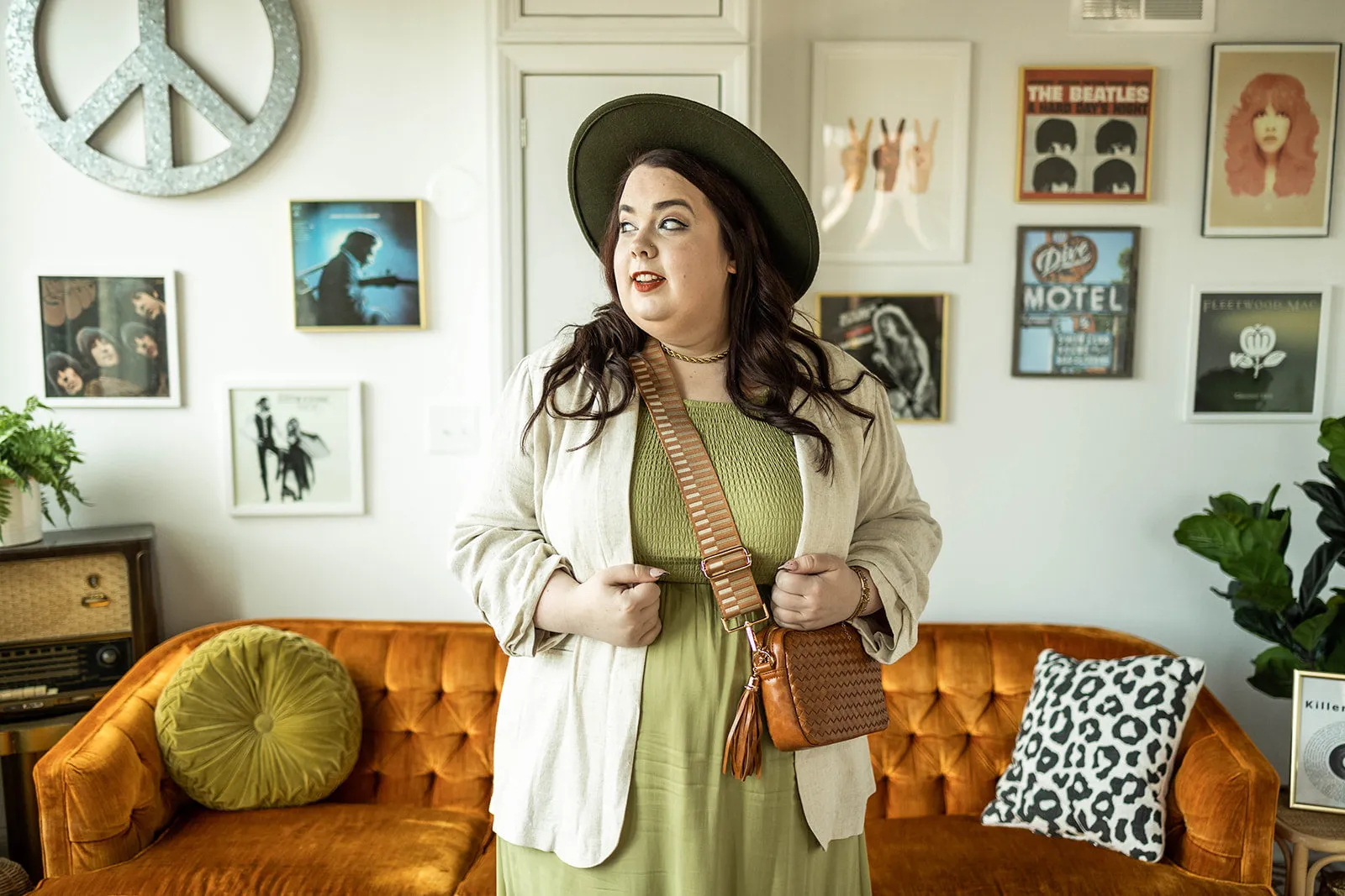 megan blazer in natural sold by Ruumur product image thumbnail 5