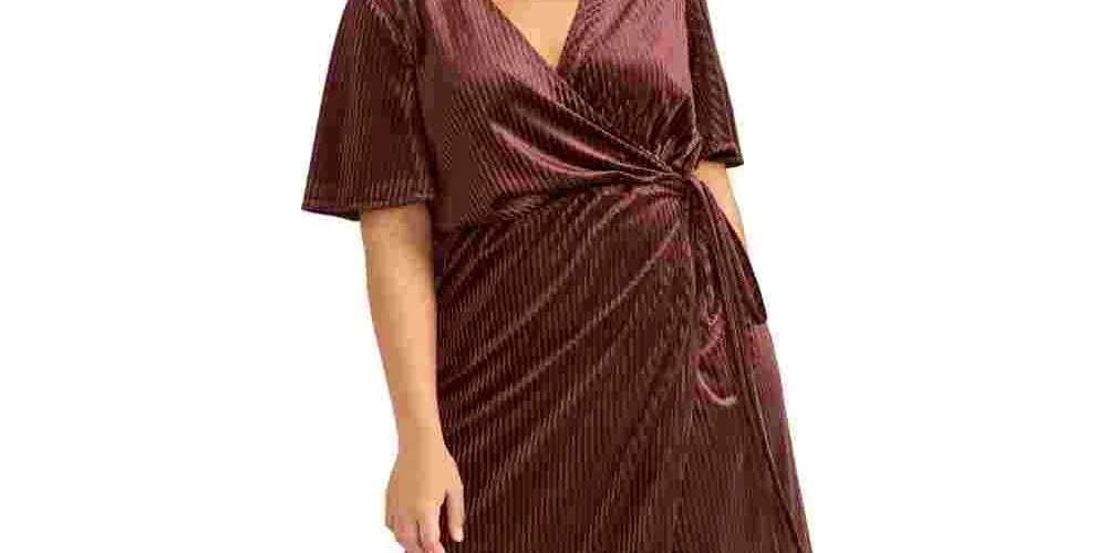 Rachel Roy Women's Velvet Short Sleeve Dress Wine Size 1X sold by Ruumur product image thumbnail 2