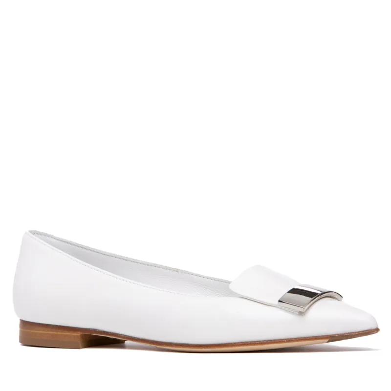 Fia White Leather Flat sold by Ruumur