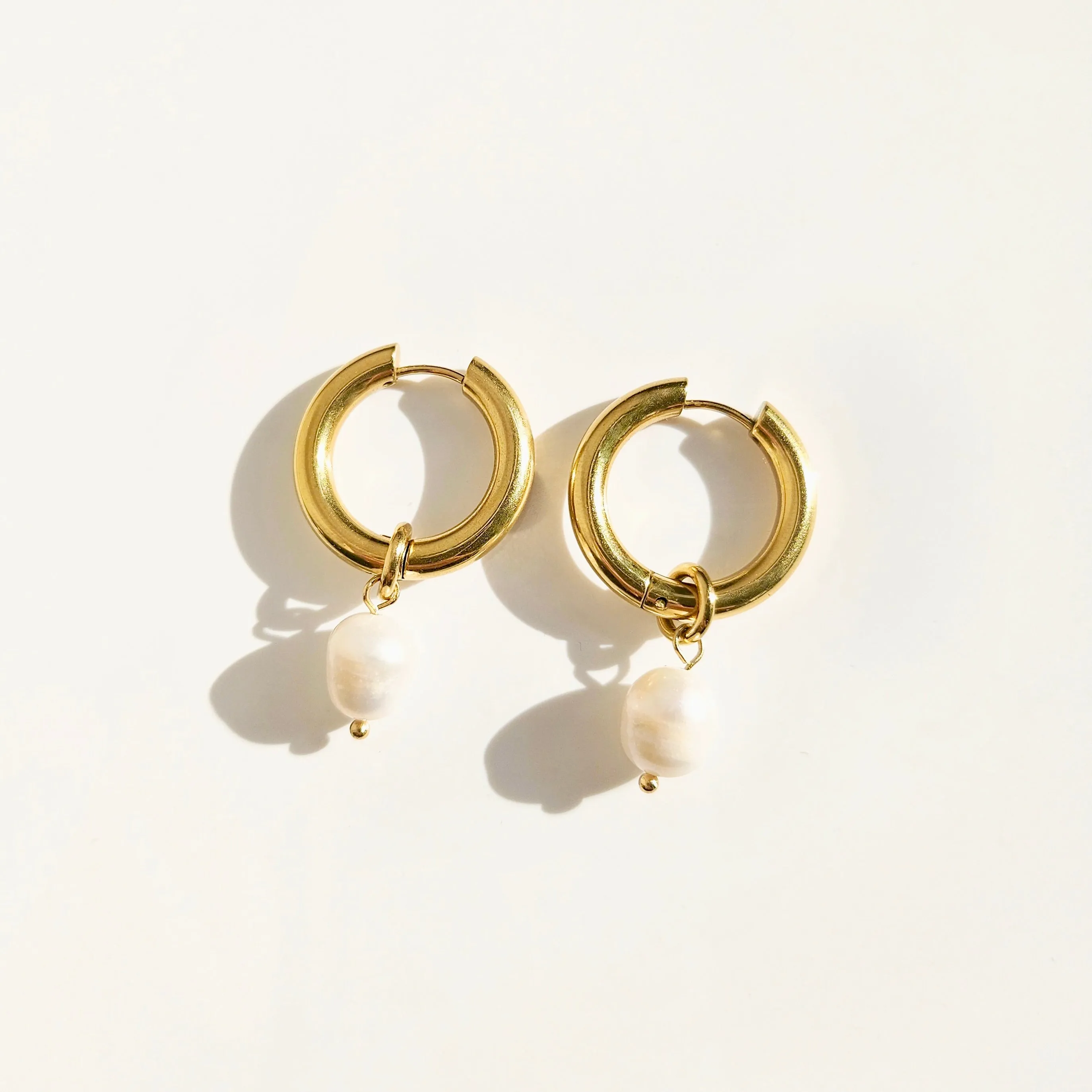 Convertible Natural Pearl Hoop Earrings sold by Ruumur product image thumbnail 2