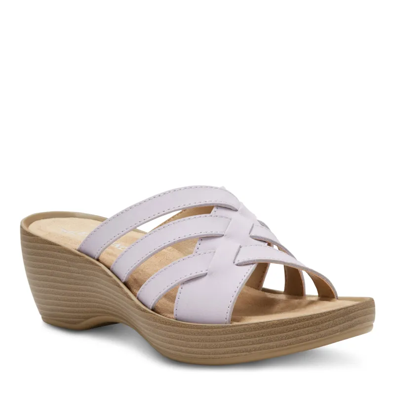 Eastland Women's POPPY Shoe sold by Ruumur