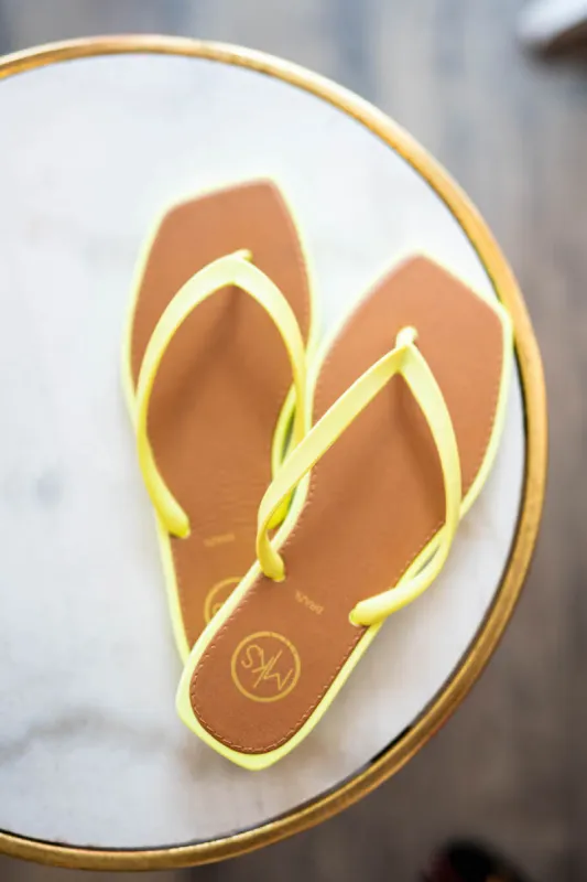 VERANO FLIP FLOP SANDAL sold by Ruumur