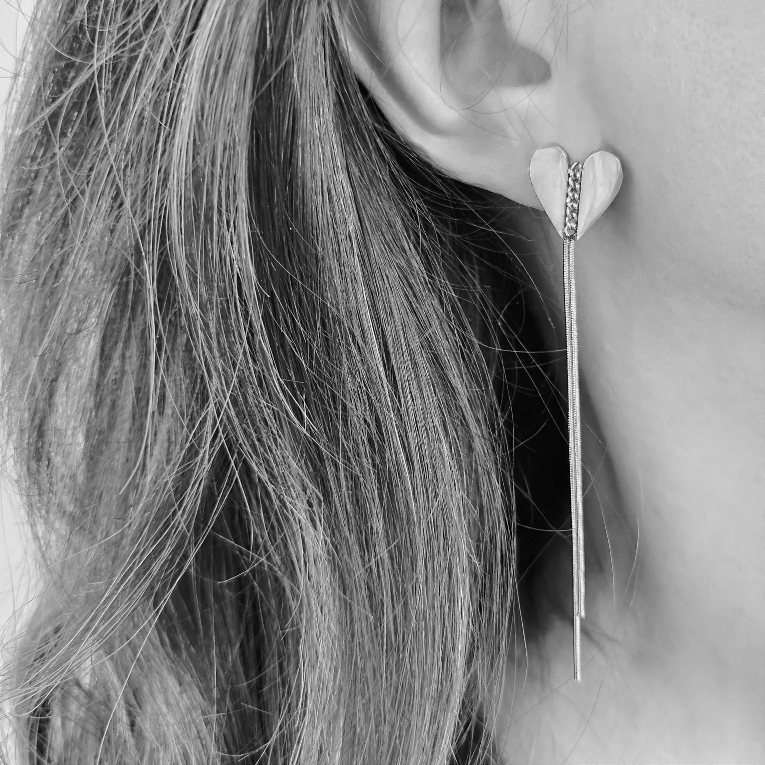 Long Tassel Heart Hypoallergenic Earrings sold by Ruumur product image thumbnail 2