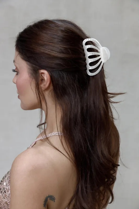 MEDUSA CRYSTAL JAW sold by Ruumur