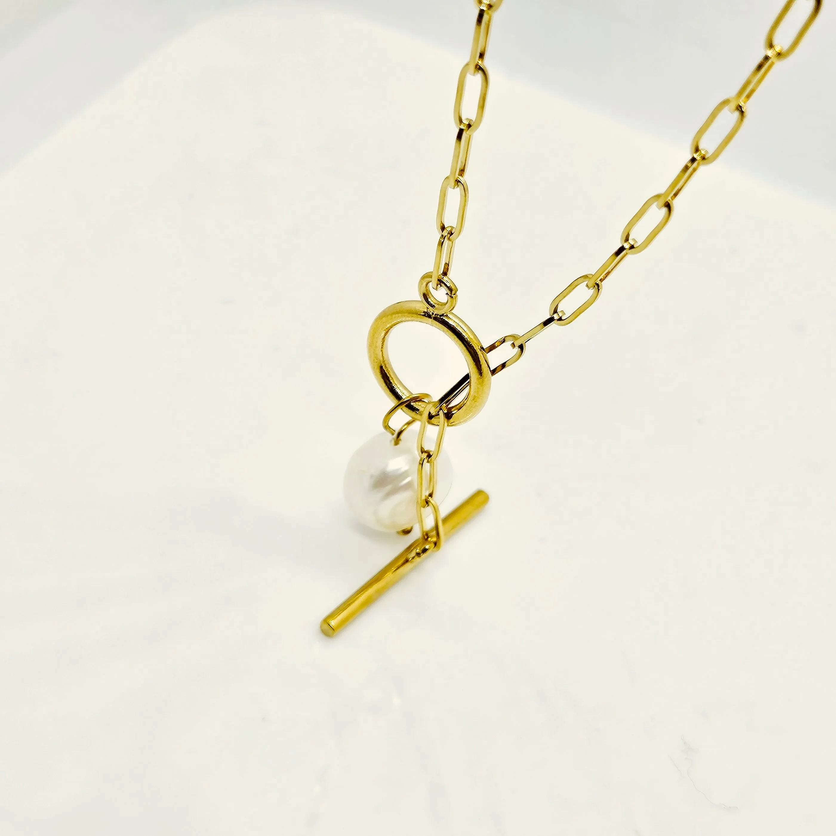 Freshwater Pearl Toggle Hypoallergenic Necklace sold by Ruumur