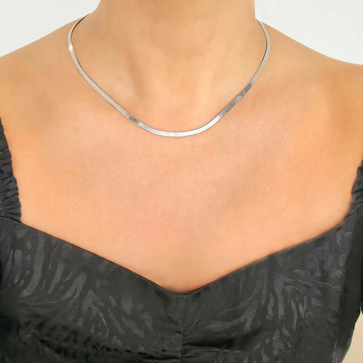 3MM Elegant Chain Necklace sold by Ruumur