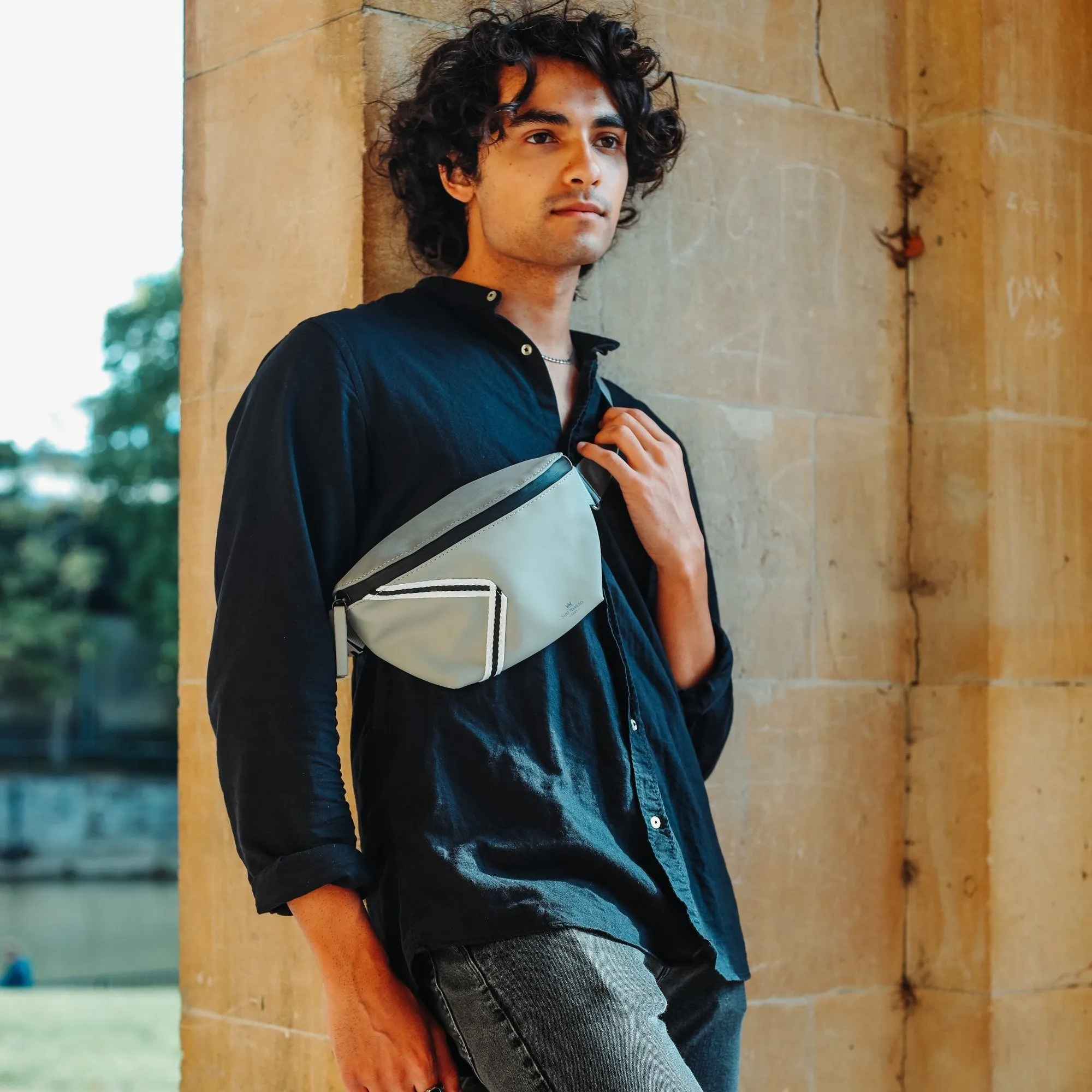 Bauchtasche Ardito • Grau sold by Saint Maniero product image thumbnail 5