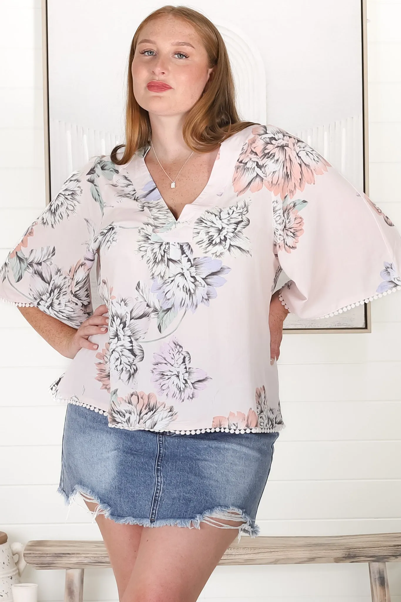 Gabriella Top - Mandarin Collar Deep V Neck Crochet Trim Top in Blooming Bouquet Print sold by Salty Crush product image thumbnail 4