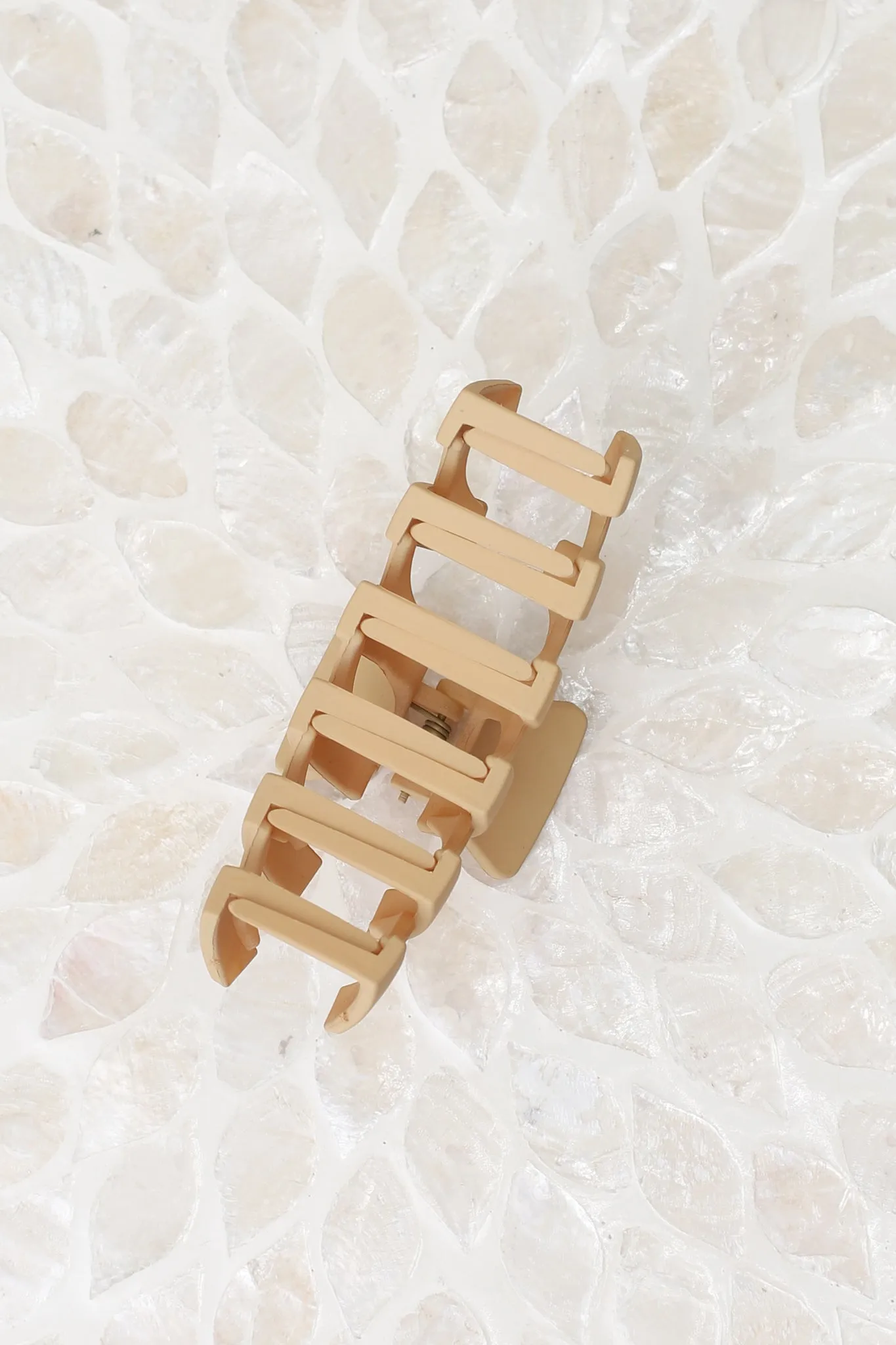 Brooke Wavy Claw Clip - Beige sold by Salty Crush product image thumbnail 5