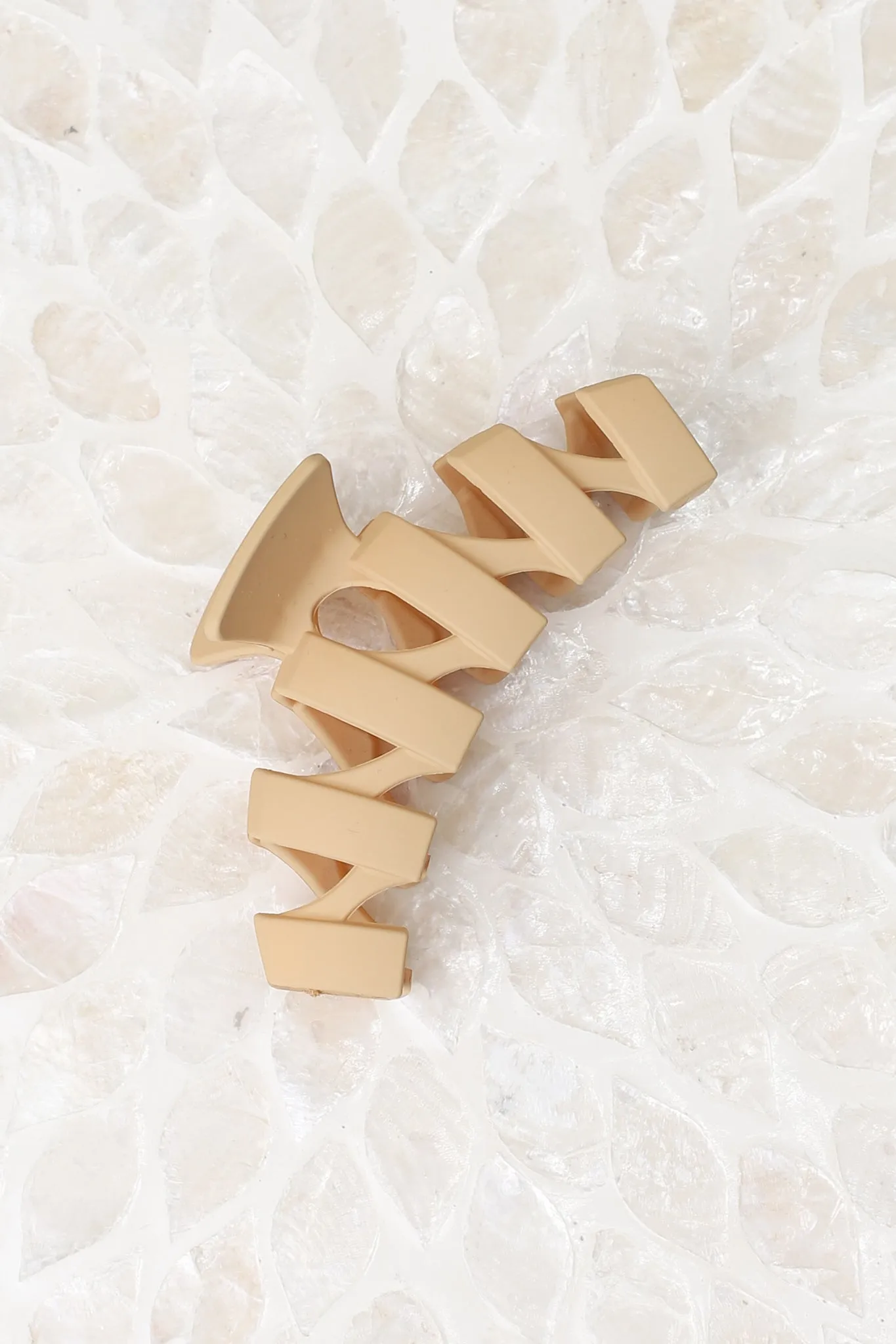Brooke Wavy Claw Clip - Beige sold by Salty Crush product image thumbnail 3
