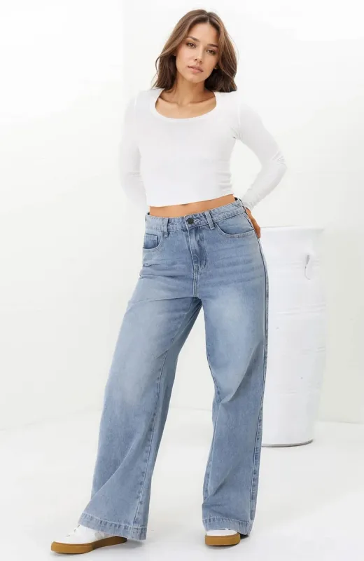 Joey Jeans - Relaxed Mid Rise Mum Jeans in Light Denim sold by Salty Crush
