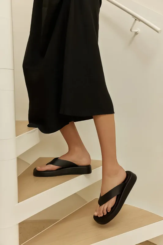 Bouncer II Flatform Thongs - Black Smooth sold by Salty Crush