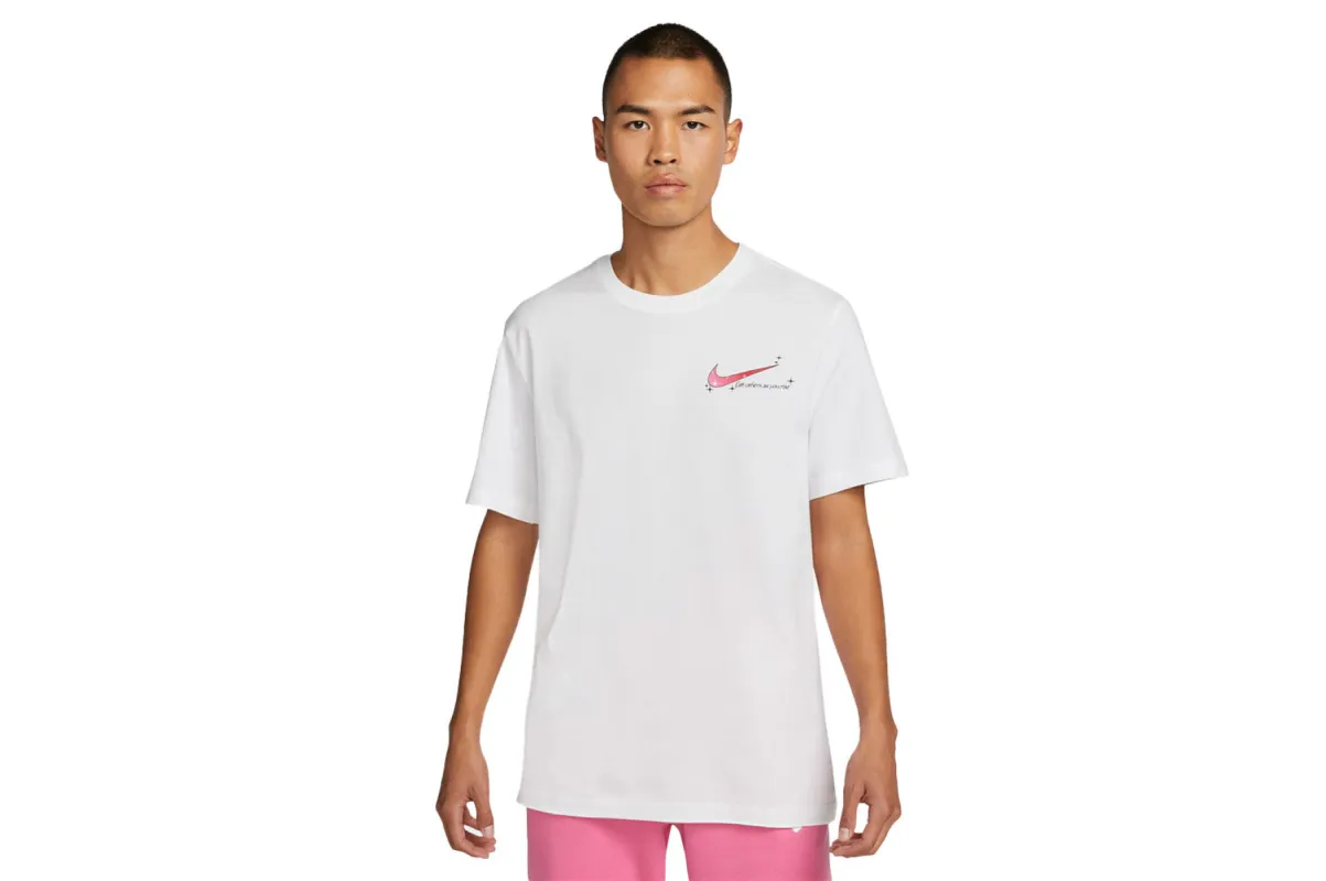 OC Pack 1 T-Shirt made by Nike