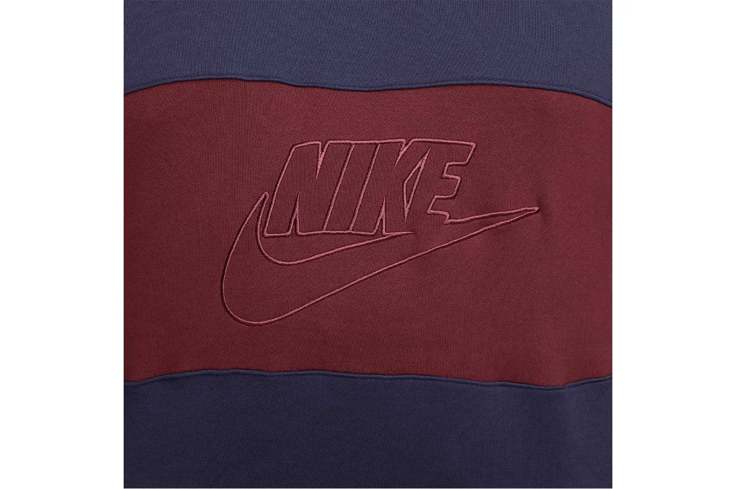 Club Color Blocked Crewneck sold by Schrittmacher Sneakerhandlung product image thumbnail 3