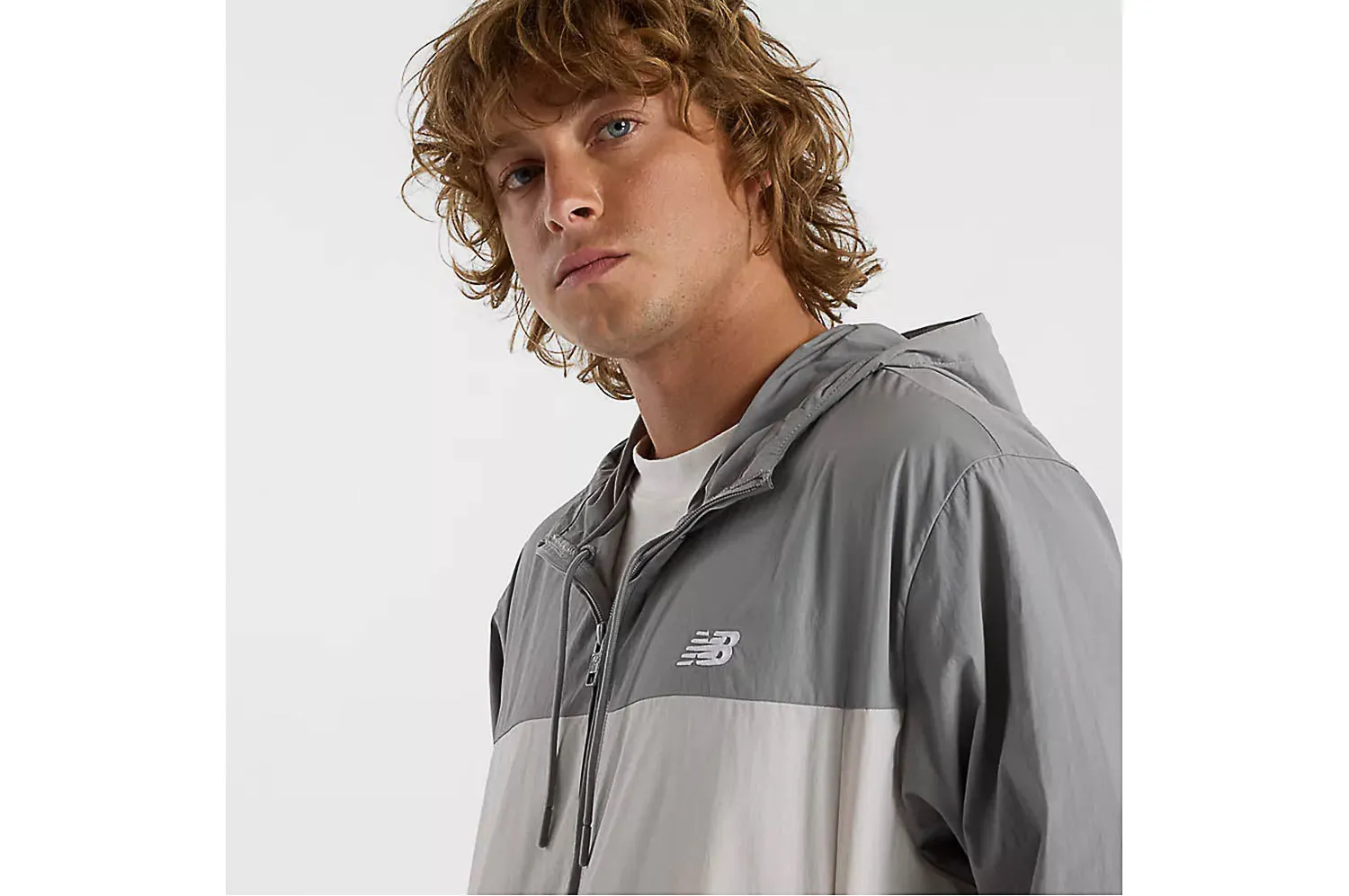 Athletics Woven Jacket sold by Schrittmacher Sneakerhandlung product image thumbnail 4