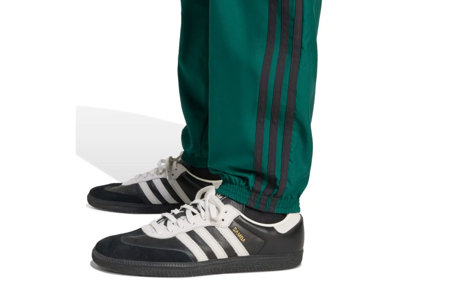 Brushed Woven Trainingshose sold by Schrittmacher Sneakerhandlung product image thumbnail 5