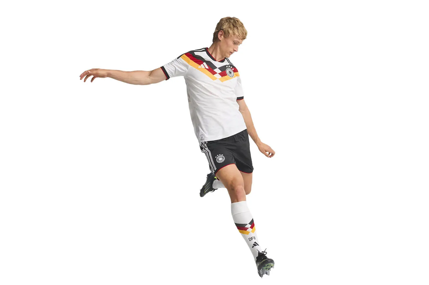 Deutschland 26 Authentic Heimtrikot DFB sold by Schrittmacher Sneakerhandlung product image thumbnail 5