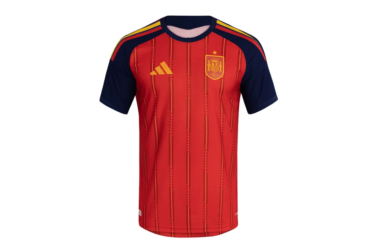 Spanien 26 Authentic Heimtrikot sold by Schrittmacher Sneakerhandlung