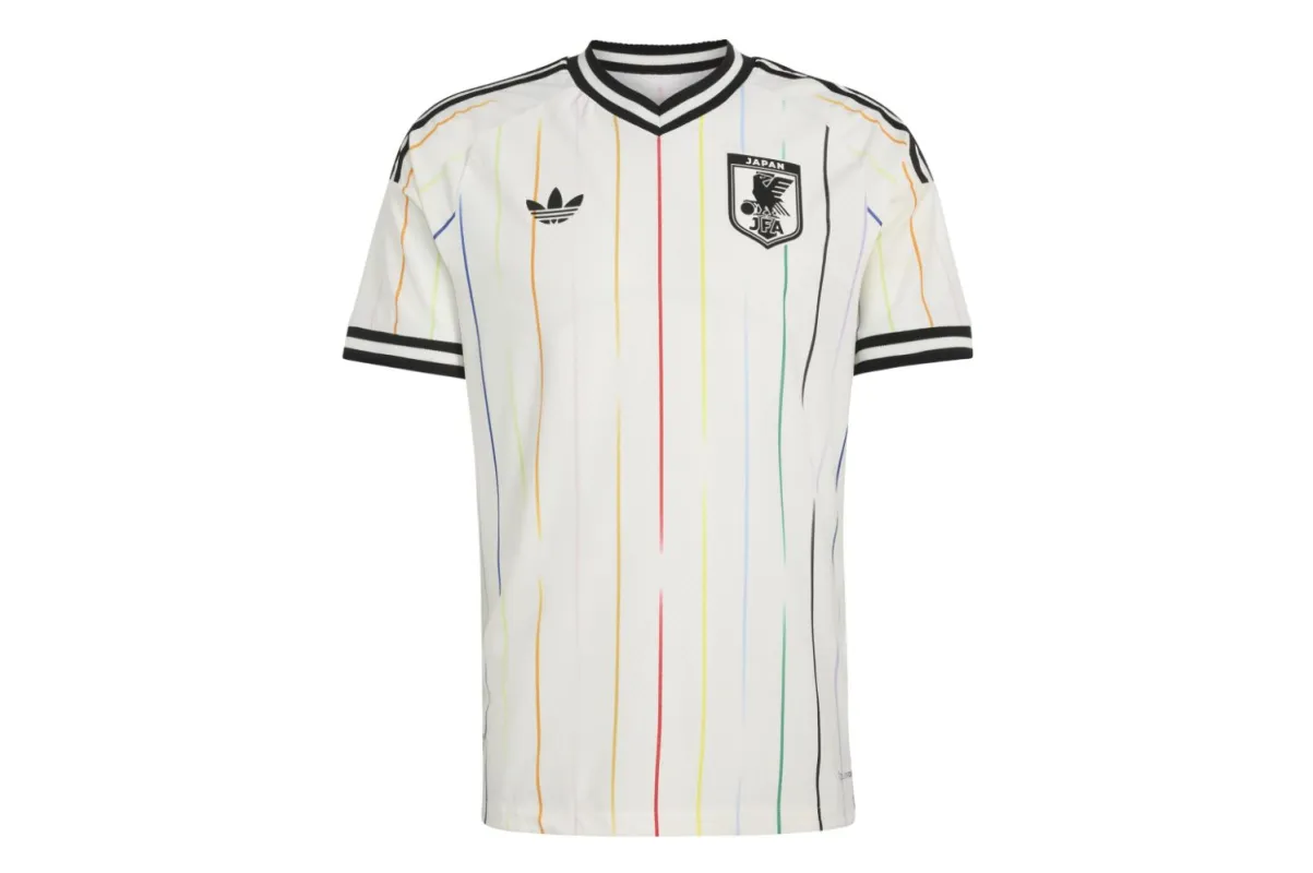 Japan 26 Authentic Auswärtstrikot made by Adidas