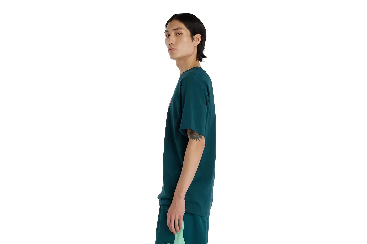 Athletics Premium Relaxed Chest Logo T-Shirt sold by Schrittmacher Sneakerhandlung product image thumbnail 4