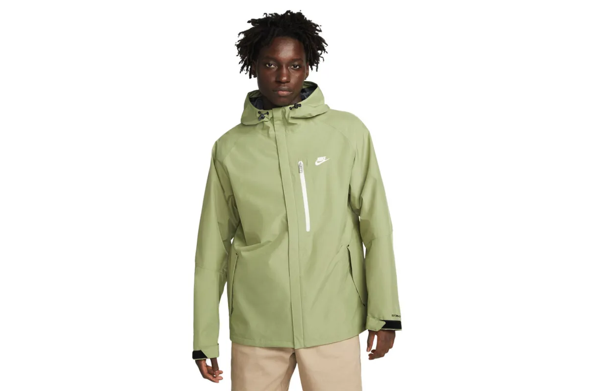 Storm-FIT Legacy Hooded Shell Jacket sold by Schrittmacher Sneakerhandlung