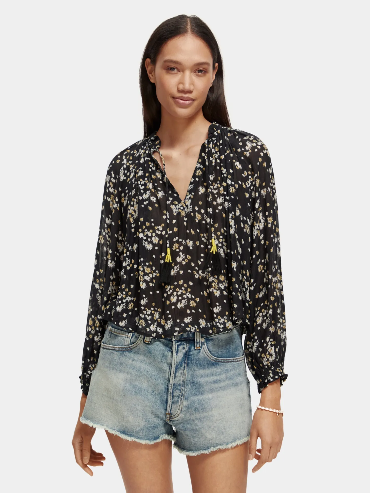 Contrast ruffle blouse sold by Scotch and Soda