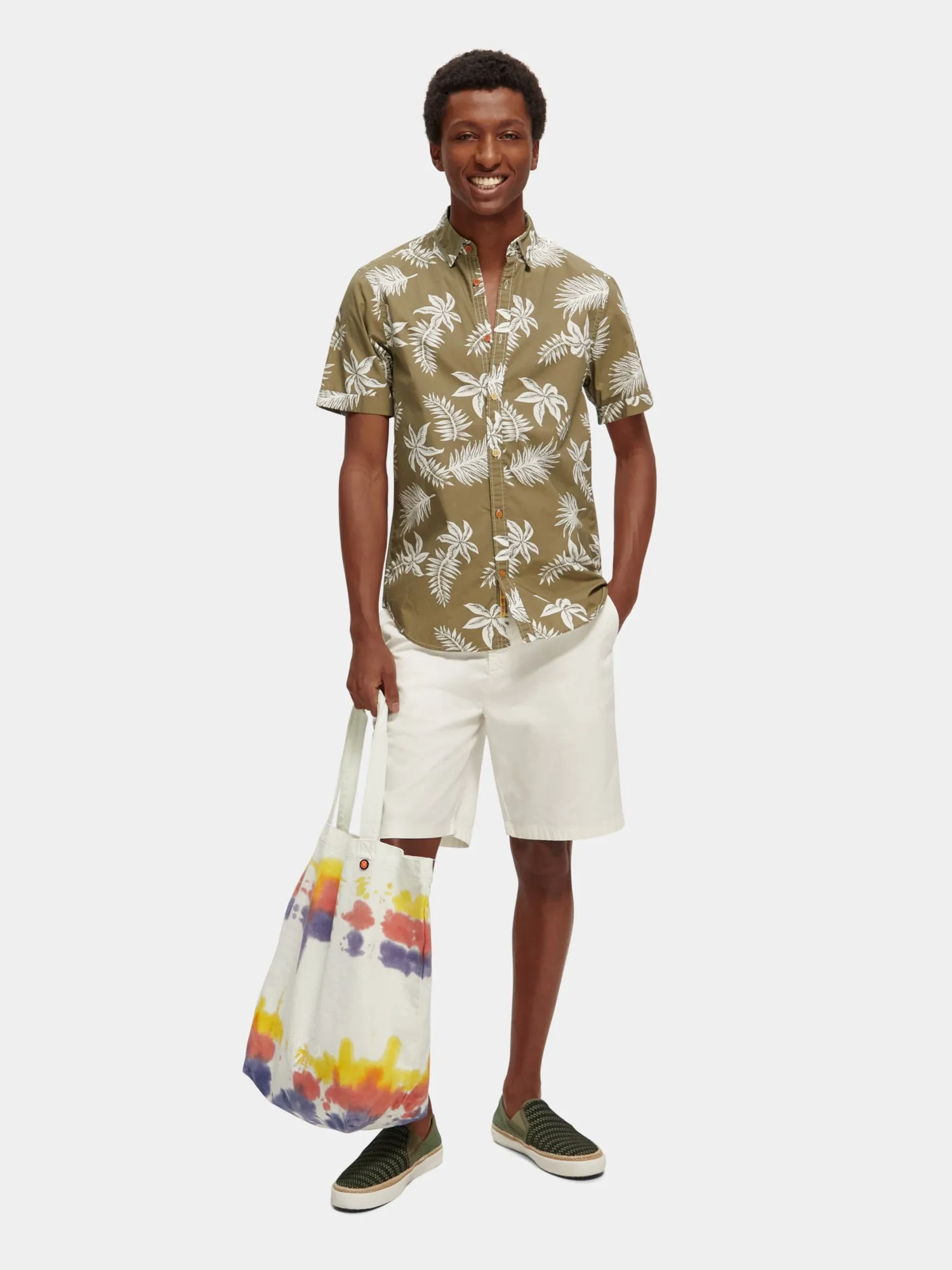 Printed & washed short sleeved poplin shirt sold by Scotch & Soda product image thumbnail 4