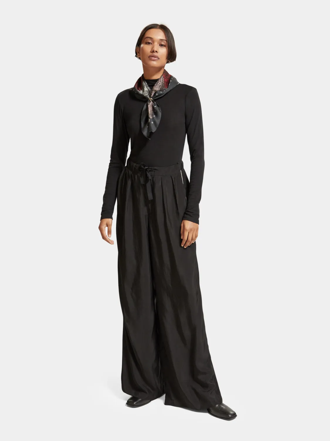 Printed square scarf sold by Scotch and Soda product image thumbnail 3