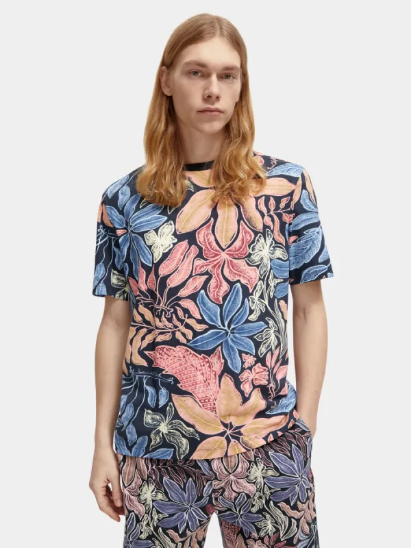 Regular-fit printed t-shirt made by Scotch & Soda