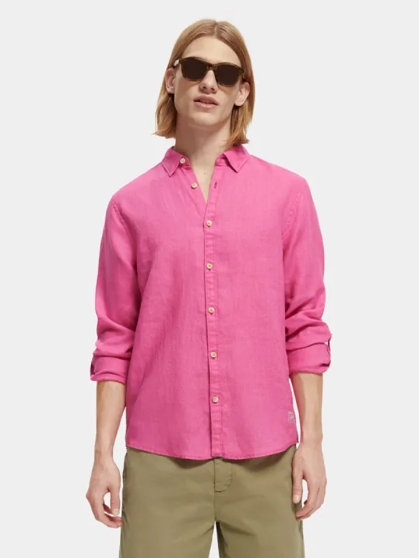 Linen shirt with sleeve roll-up sold by Scotch and Soda